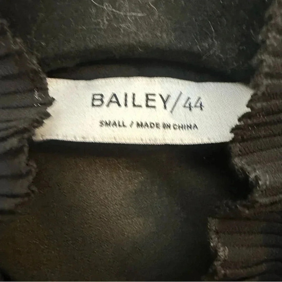 BAILEY / 44 Black Sheer Ruffle Long Sleeve Blouse Womens Small - Picture 3 of 8